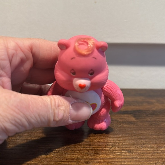 Care Bear Love a Lot Vintage poseable 1983 Kenner PVC figure - Picture 4 of 7